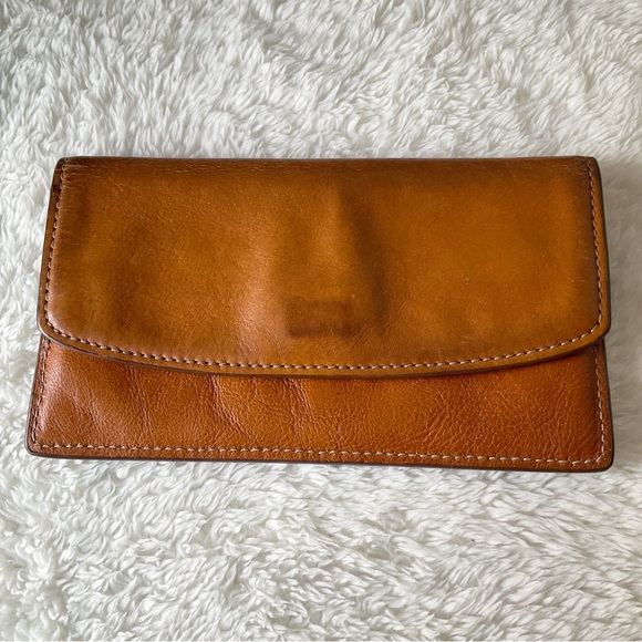 Fossil Sage Mini Crossbody Leather Bag in Vintage Brown - Picture 12 of 15